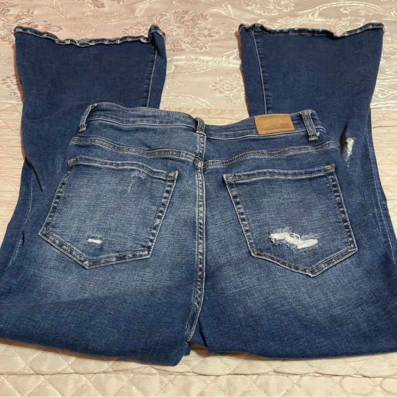 BKE Parker Distressed Universal Fit High Rise S Flare Stretch Denim 5-Pocket - Picture 5 of 7